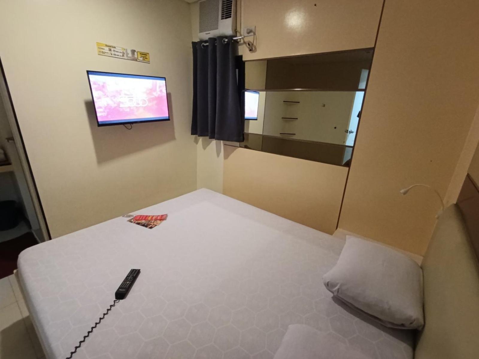 Hotel Sogo Malate Манила Екстериор снимка