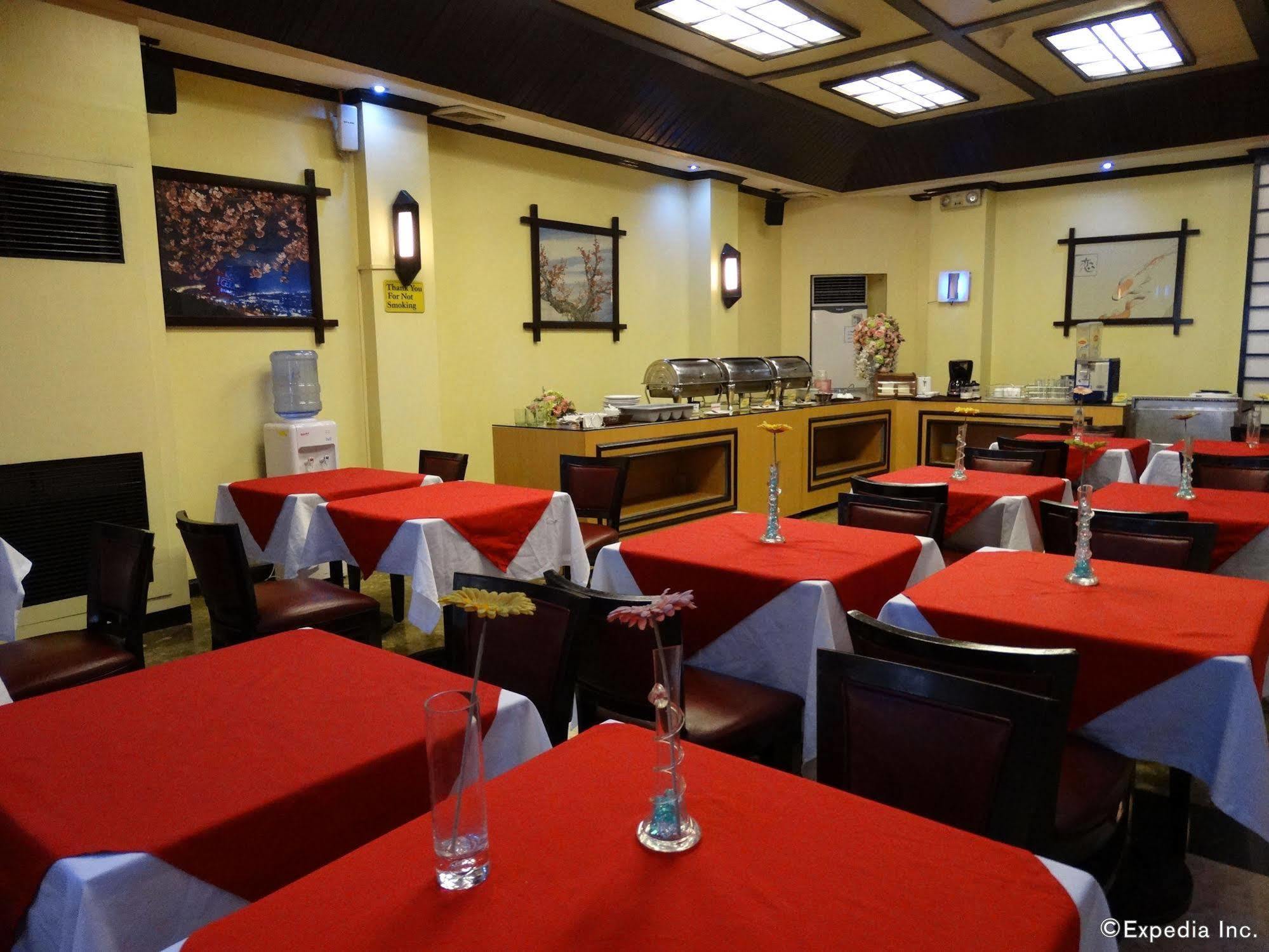 Hotel Sogo Malate Манила Екстериор снимка